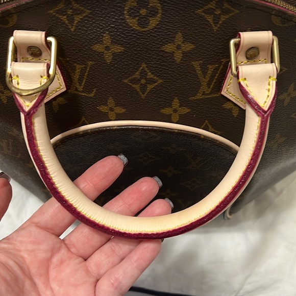 Louis Vuitton Ellipse MM - Picture 8 of 12